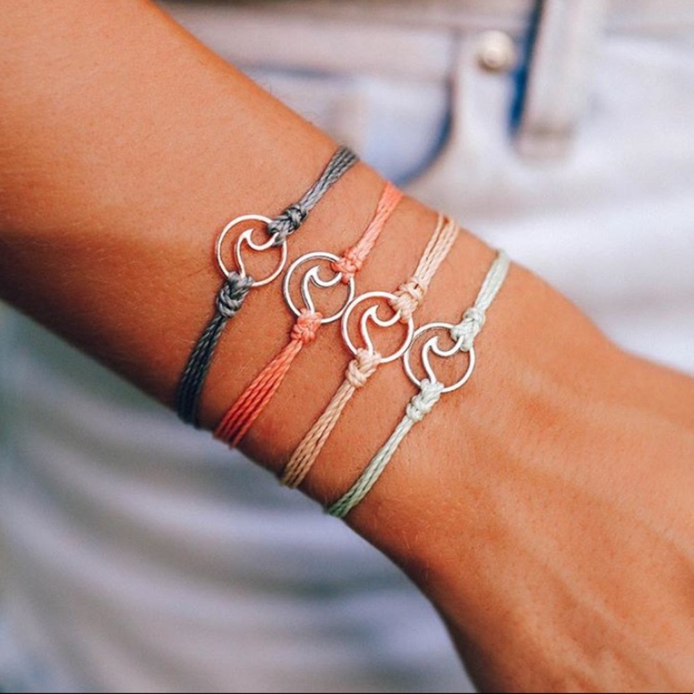 Pura Vida Light Blue Wave Bracelet